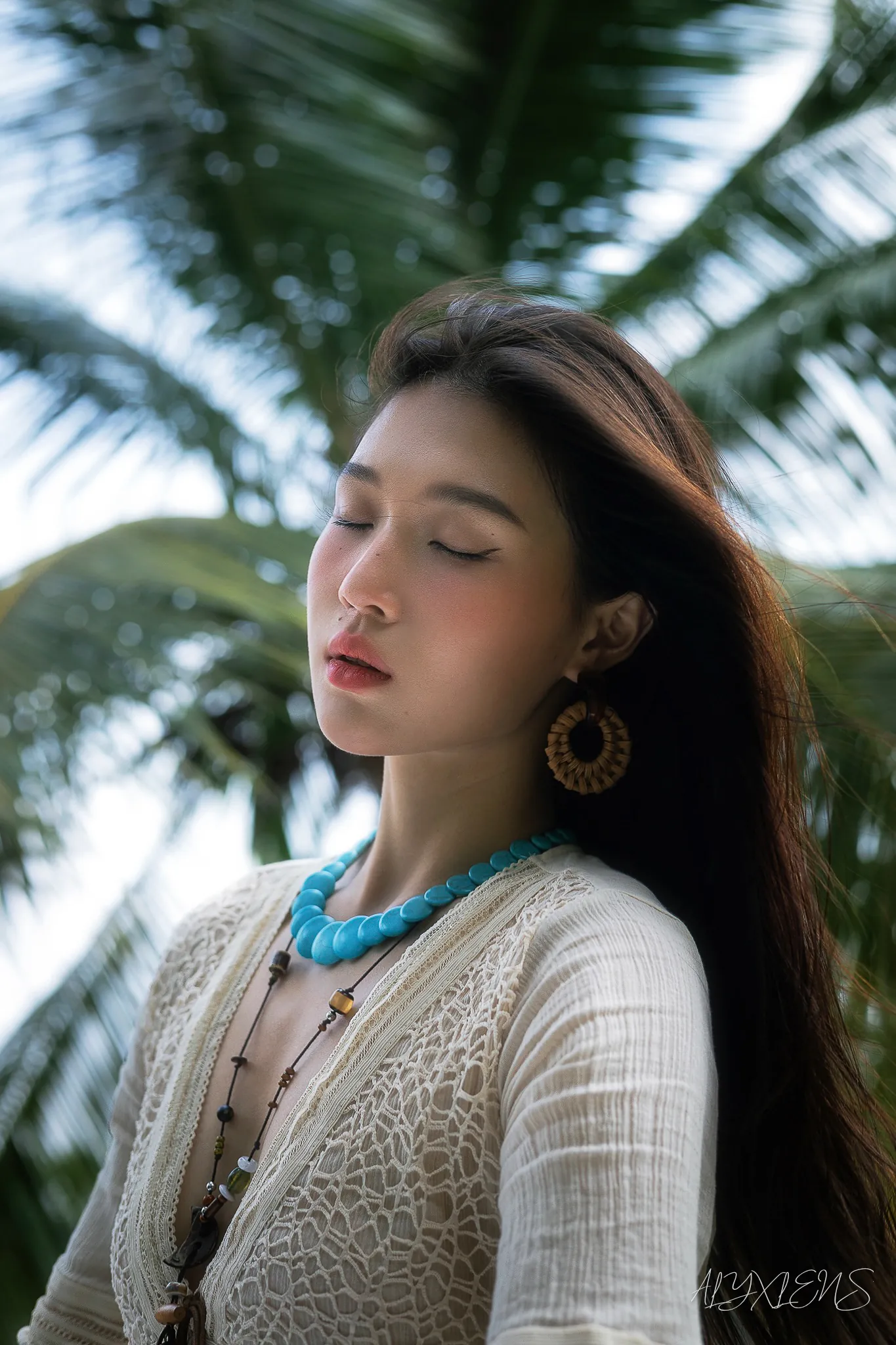 Portrait photography by ALYXLENS