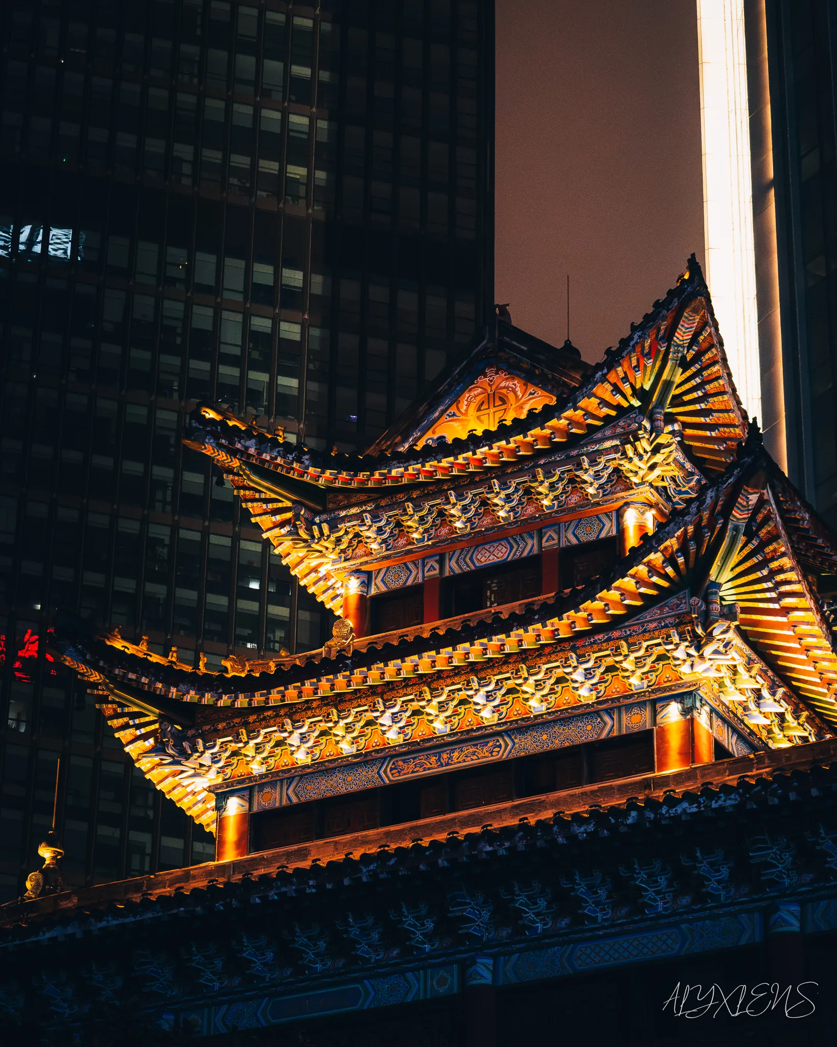 Street / Architecture photography by ALYXLENS