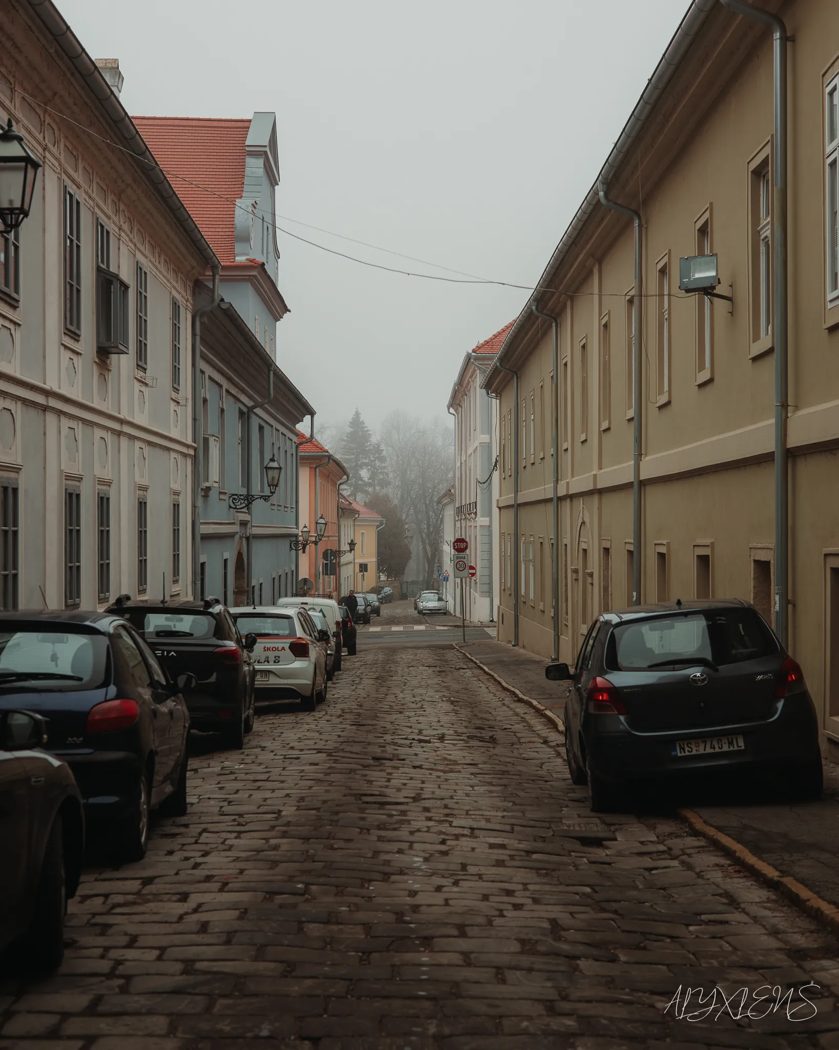 Street / Architecture photography by ALYXLENS